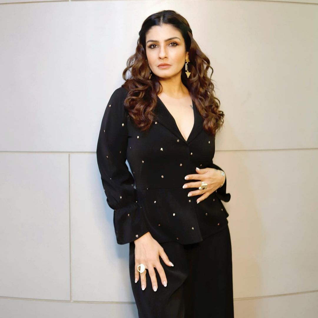 Raveena Tandon- Empty Dome Ring