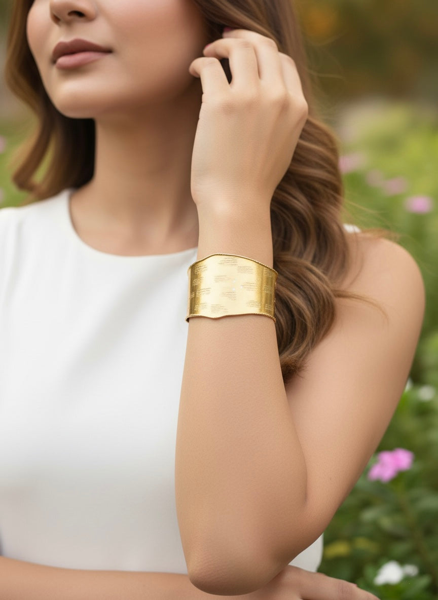 Sierra Cuff