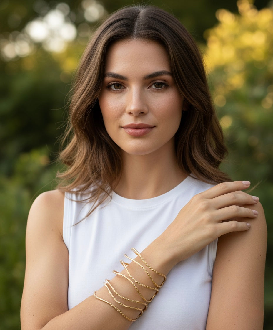 Elysia Cuff