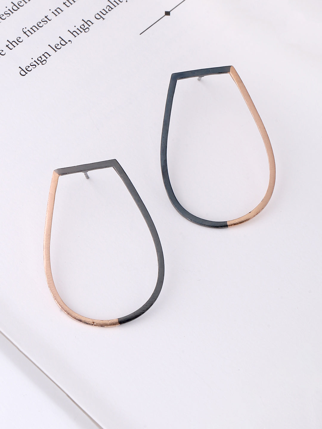 Sunken Earrings - Rose Gold/ Black