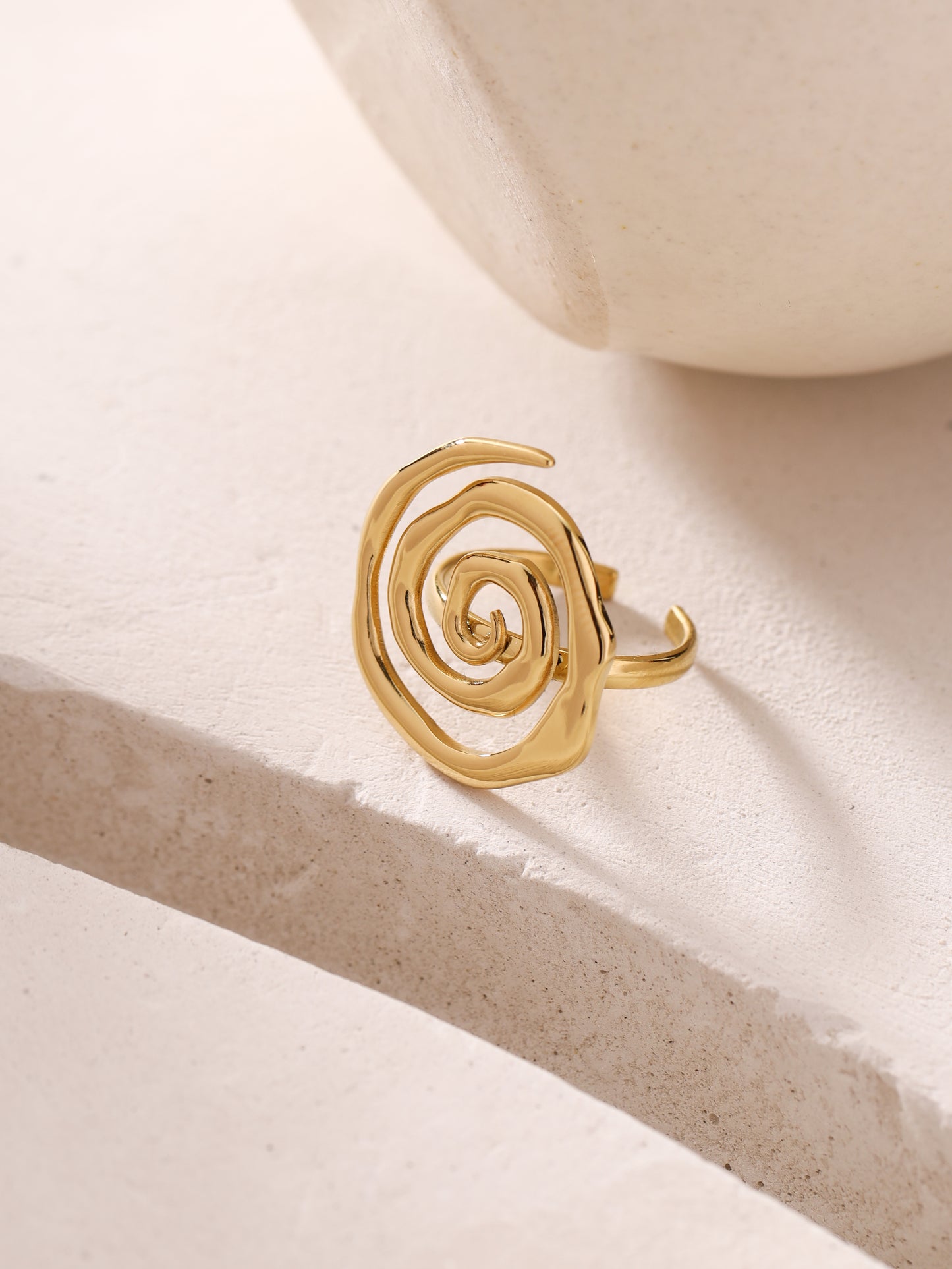 Cluster Spiral Ring