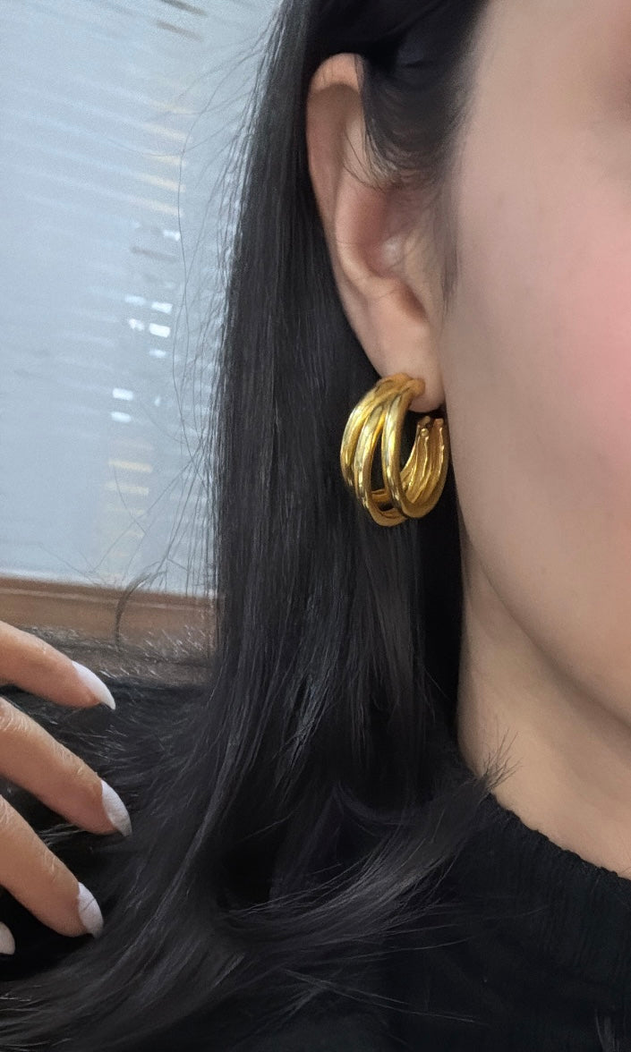 Triple Hoops