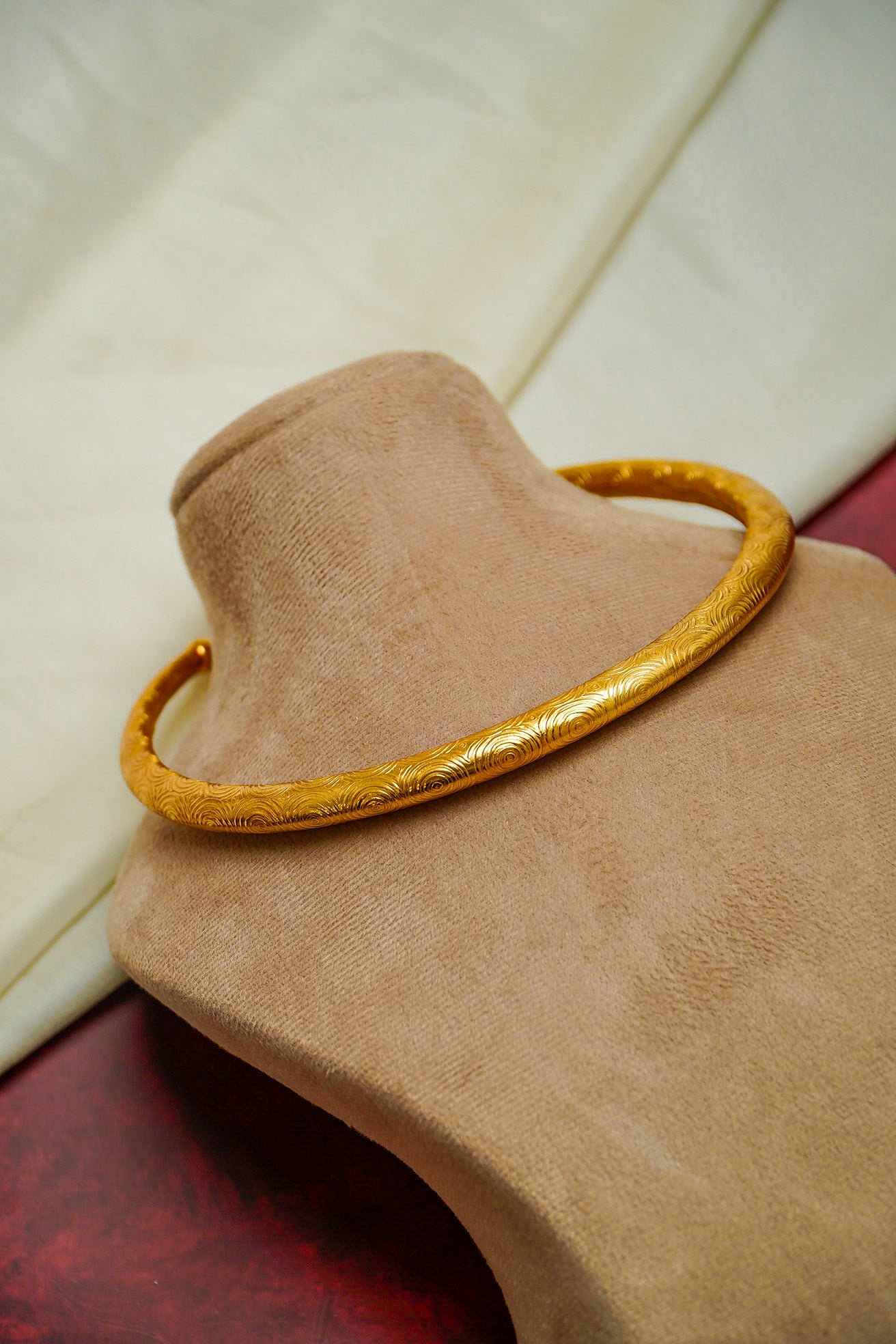 Maris Hasli Choker