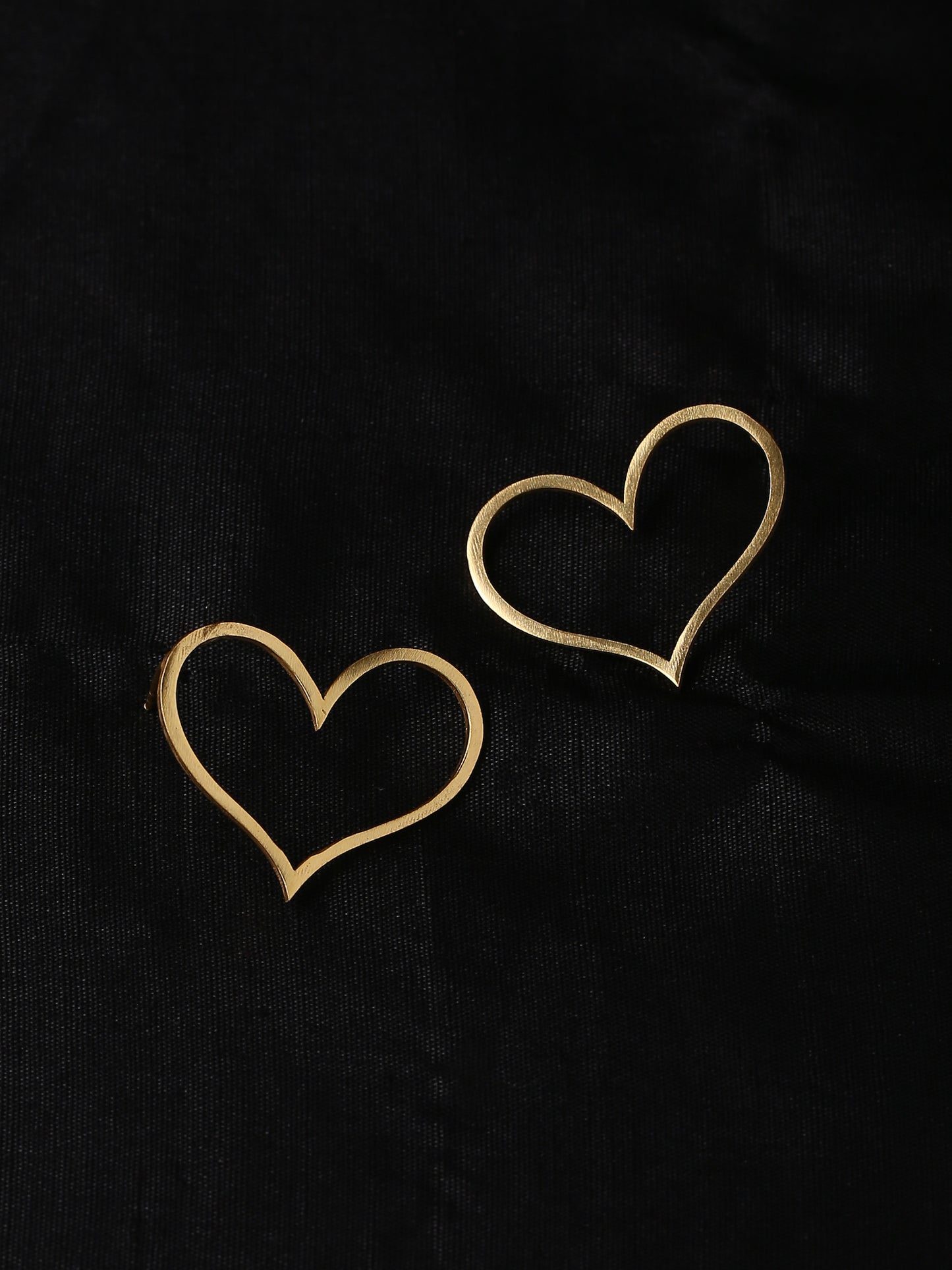 Happy Heart Studs - Golden