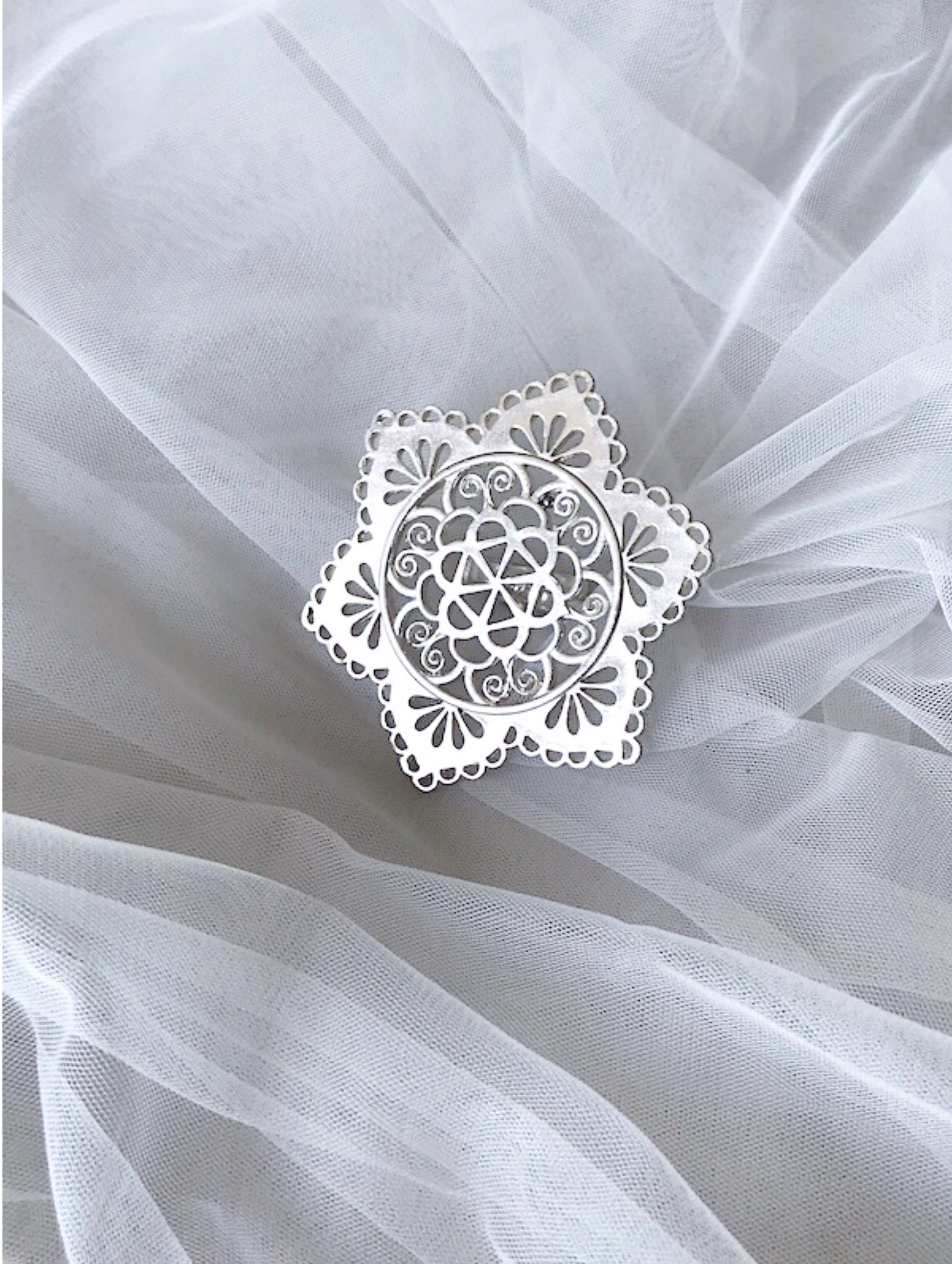 modern ring designs for female