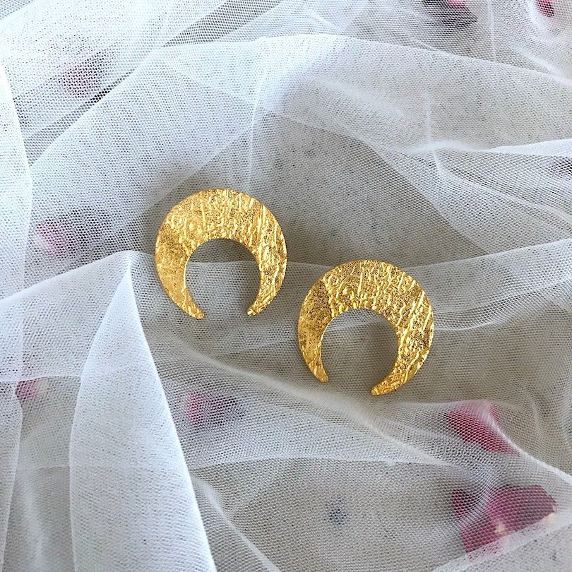 latest earring design for girls