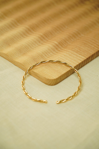 Twisted Rope Cuff