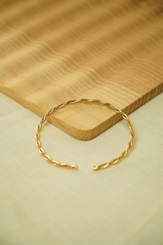 Twisted Rope Cuff