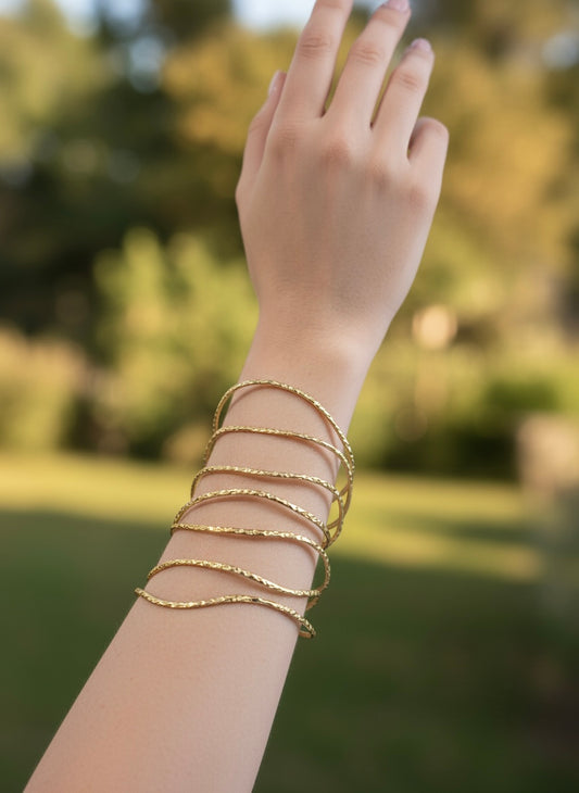 Elysia Cuff