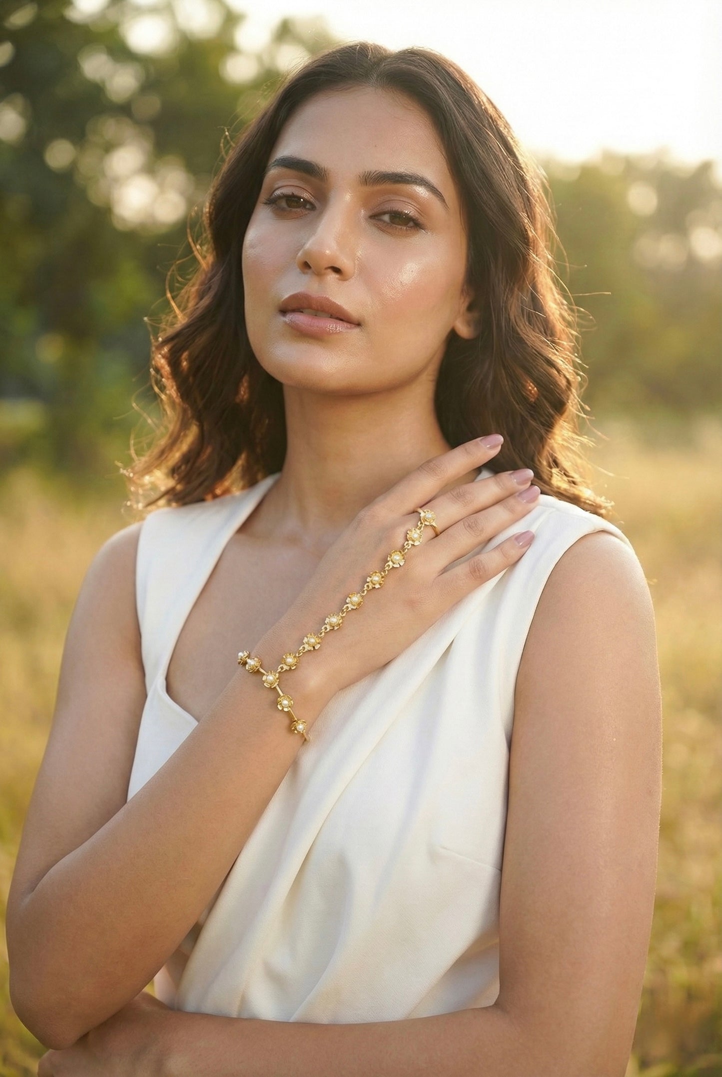 Gulistan Pearl Hand Harness