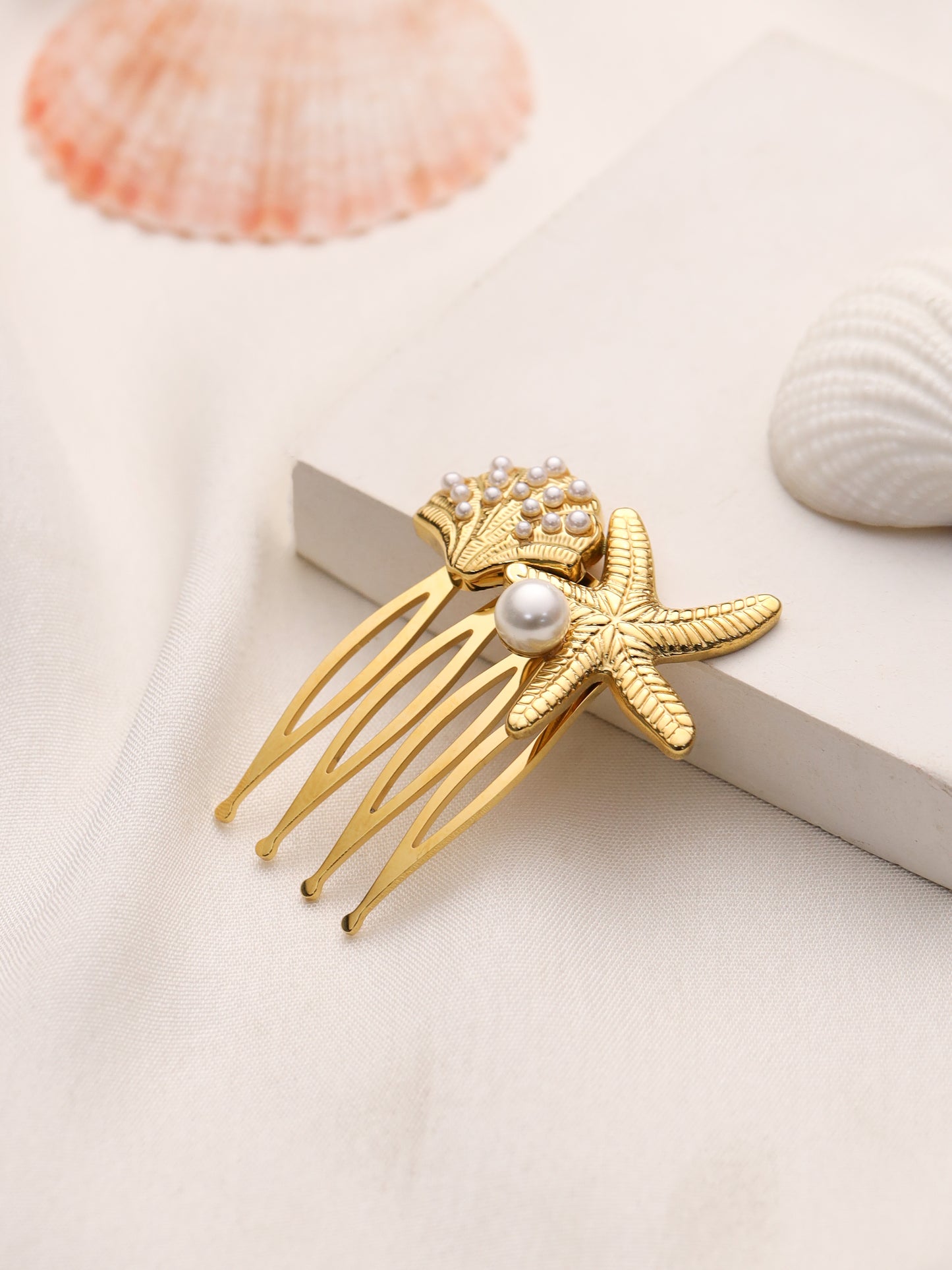 Pearl Seashell Hair Comb Pin