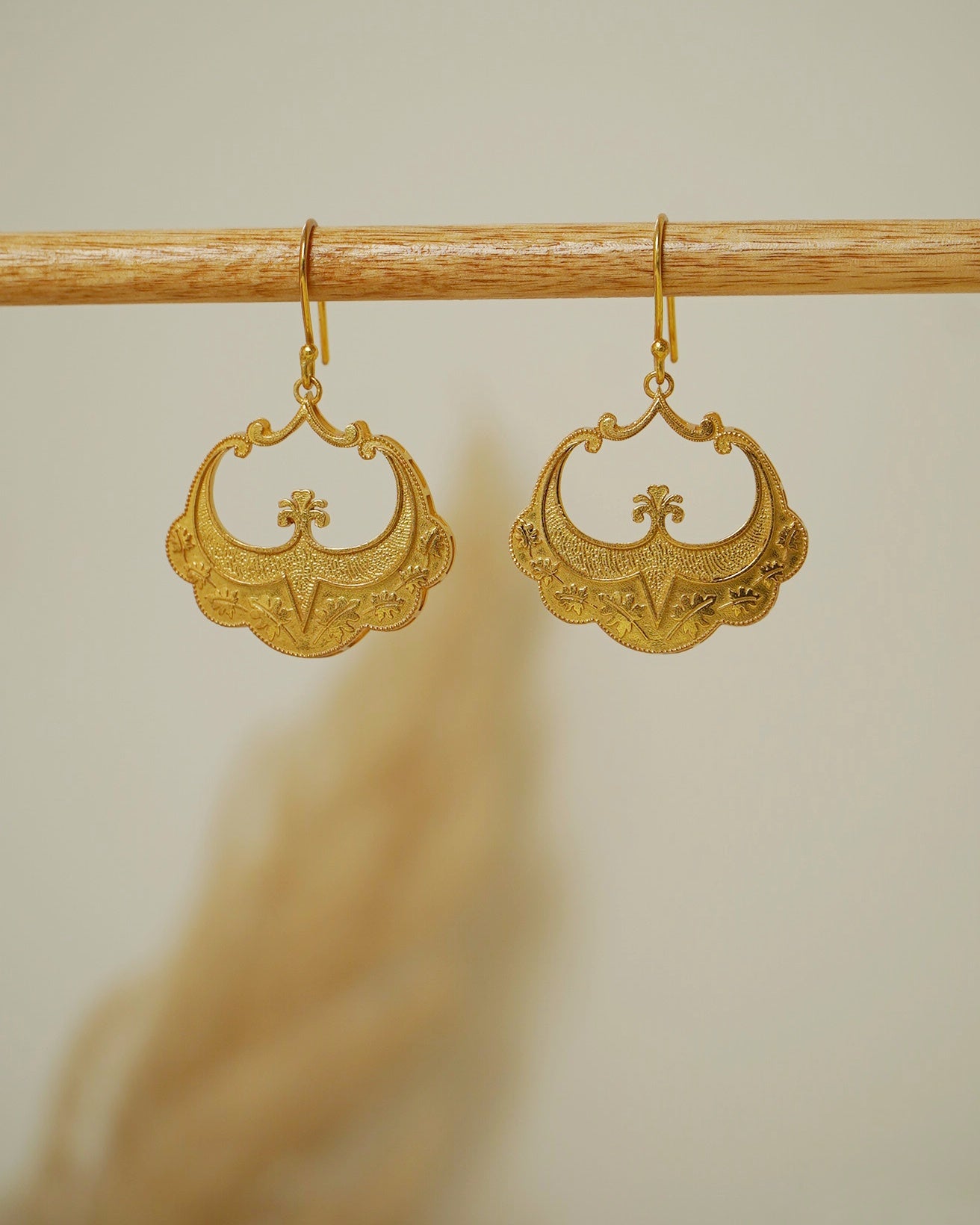 Costa Earrings