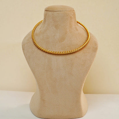 Twine Hasli Choker