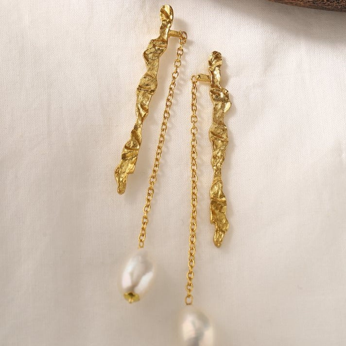 Claudia Earrings - Gold